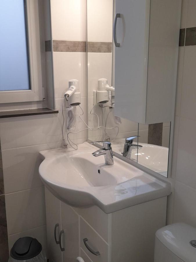 Berlin - Schoenefeld Gruene Wohnung Екстер'єр фото