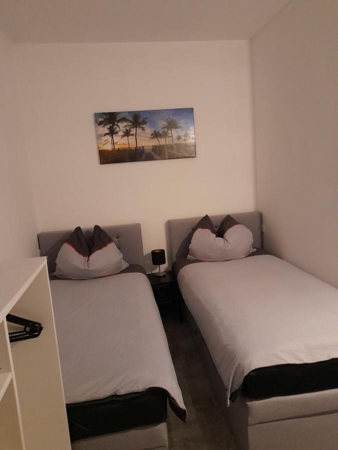 Berlin - Schoenefeld Gruene Wohnung Екстер'єр фото